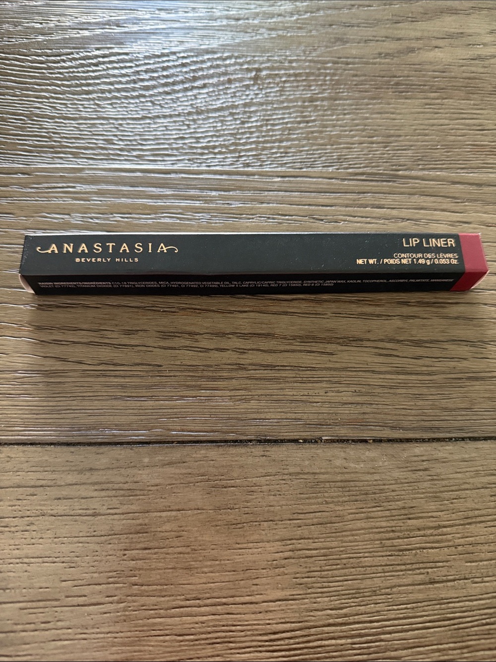 Anastasia Beverly Hills lip liner shade raisin